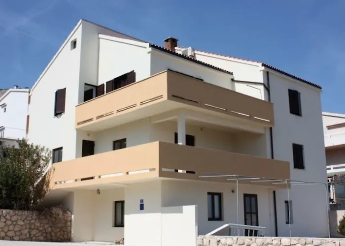 Lucia Apartment