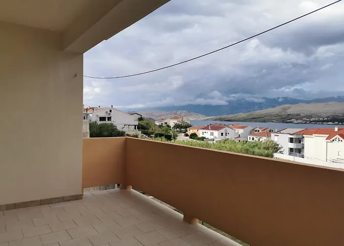 Lucia Appartement Pag Town